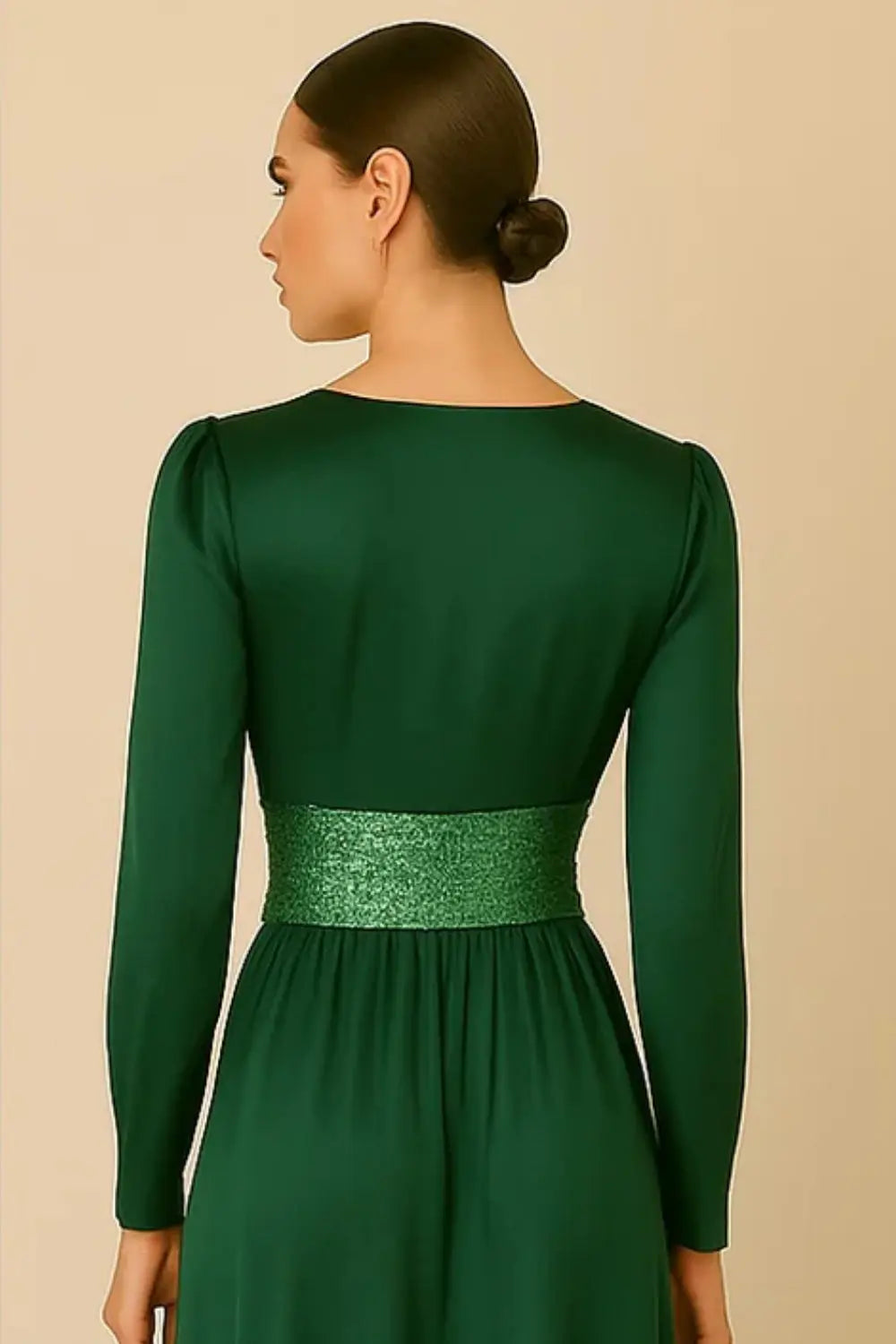 Emerald Muse Ivory Rose