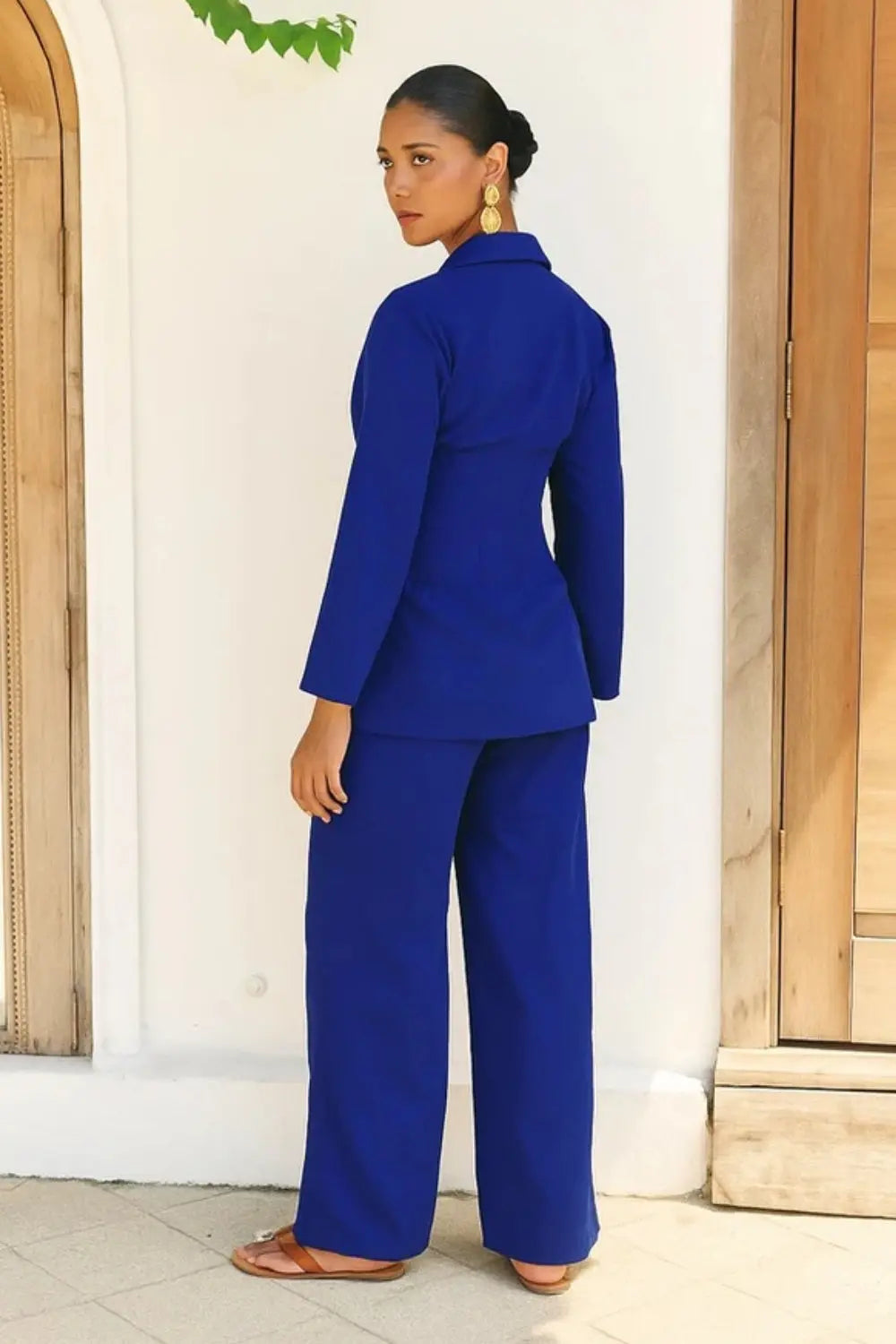 Cobalt Navy Blue Ivory Rose