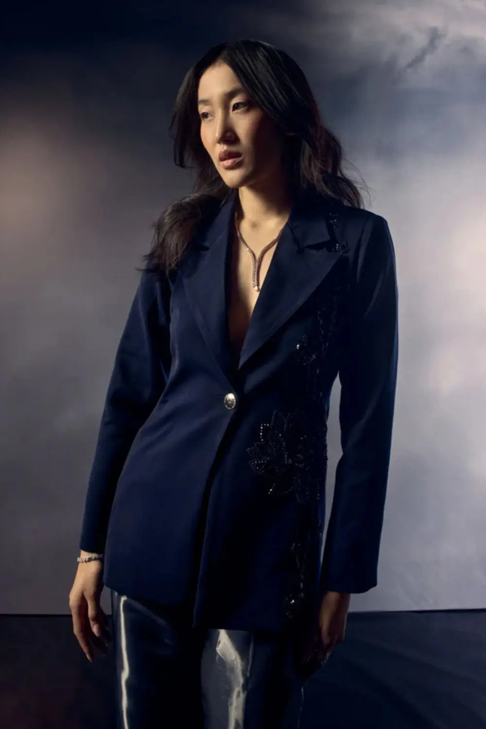 MIDNIGHT LOTUS BLAZER Ivory Rose