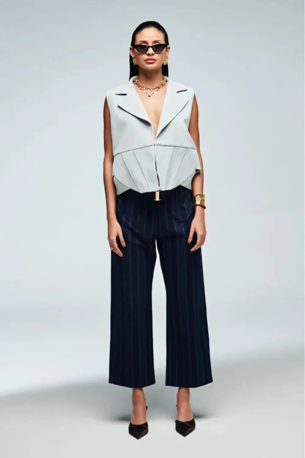 Berlin Edge Waistcoat Ivory Rose