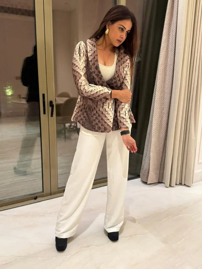 Genelia D'souza In Our Obsidian Mosaic Ivory Rose