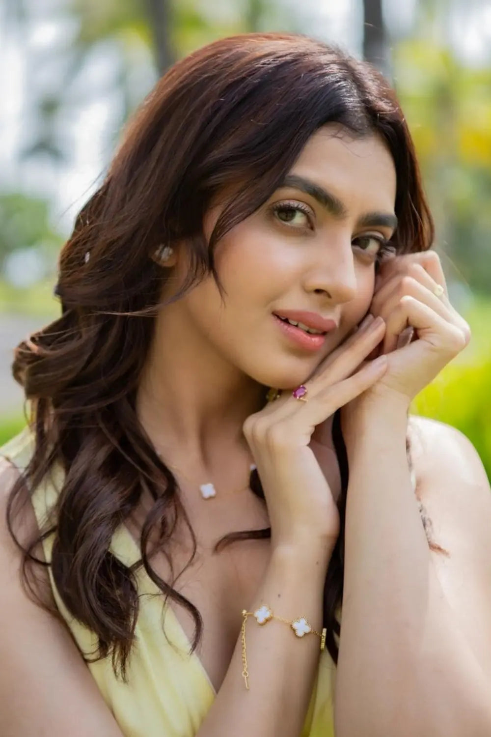 Kashika Kapoor In Our Golden Zest Ivory Rose