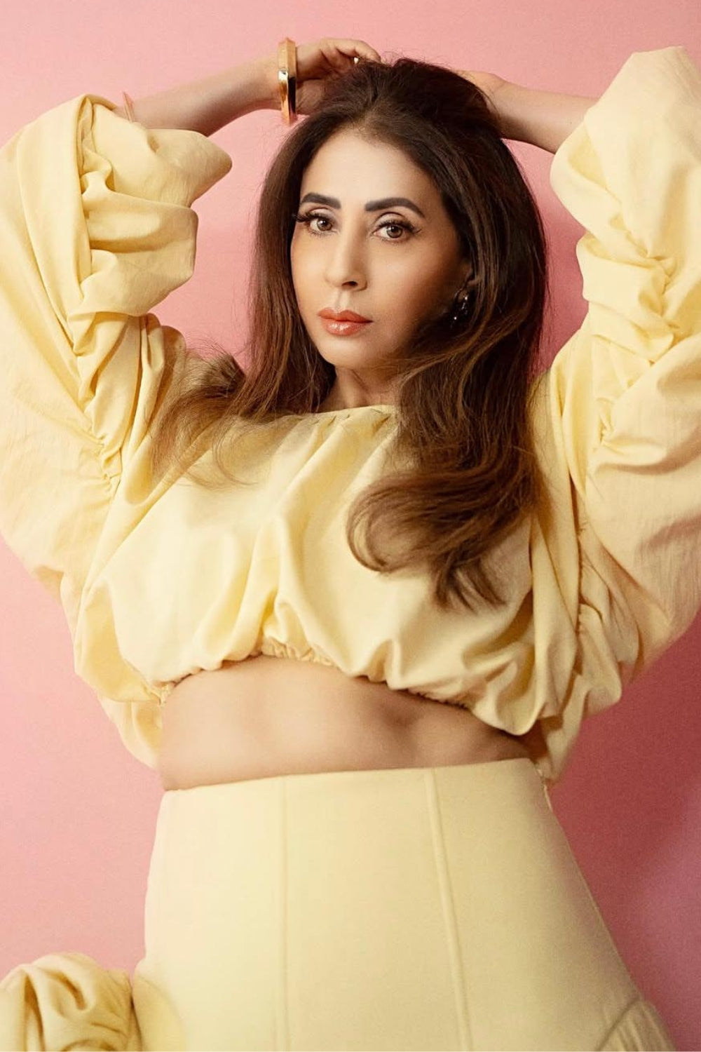 The Sunlit Drift Set As Seen On Urmila Matondkar Ivoryrose.in