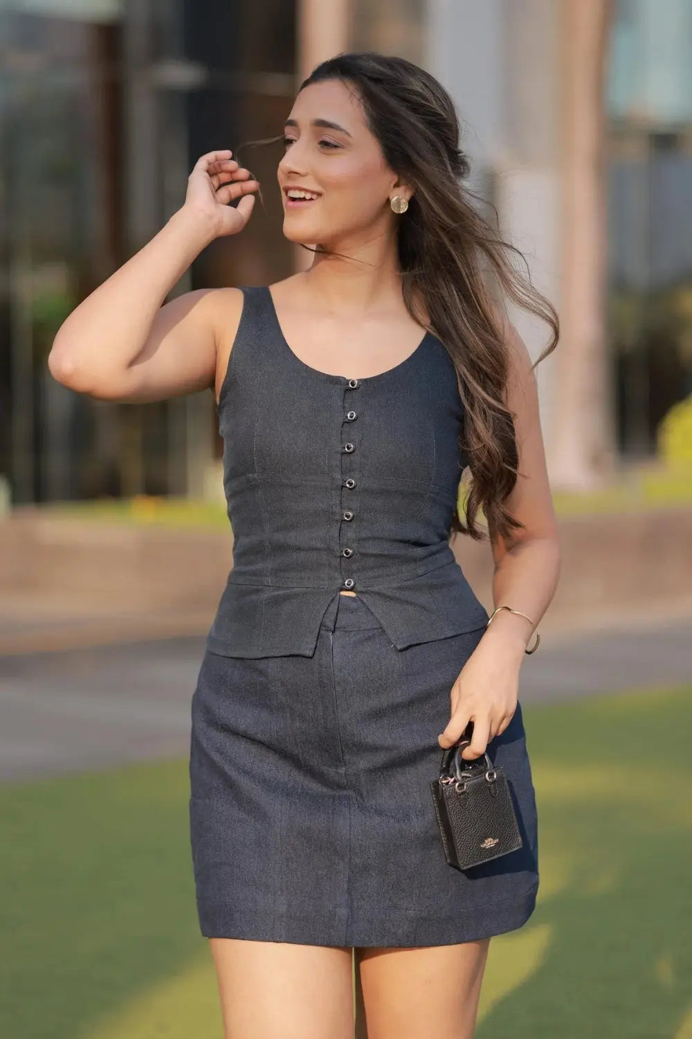 Aashi Adani In Our Obsidian Grace Ivory Rose
