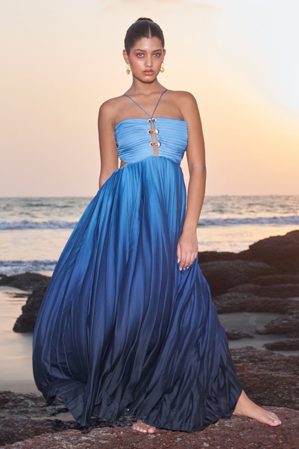 Blue Hour Muse Ivory Rose