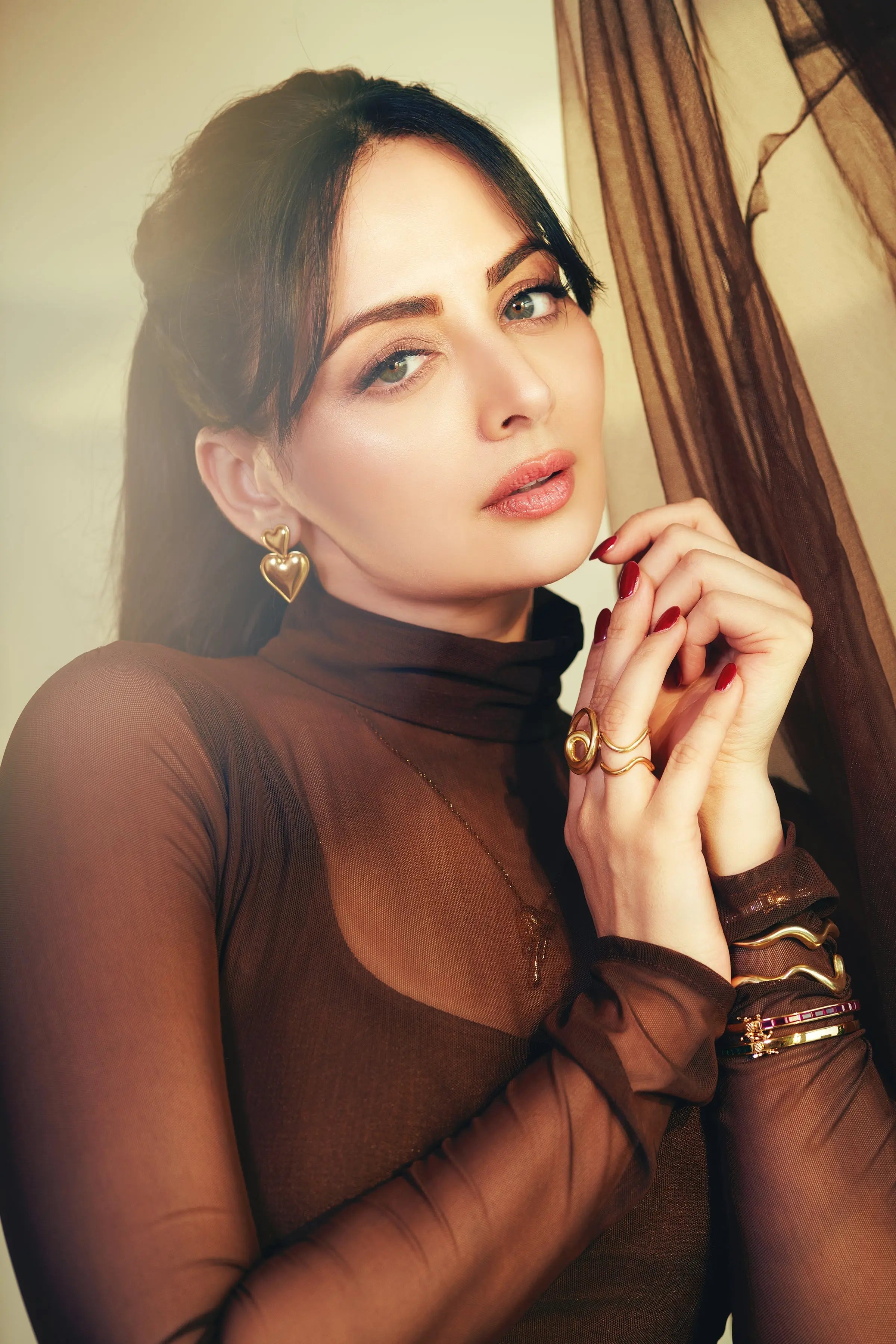 Zoya Afroz In Our Midnight Veil Ivory Rose