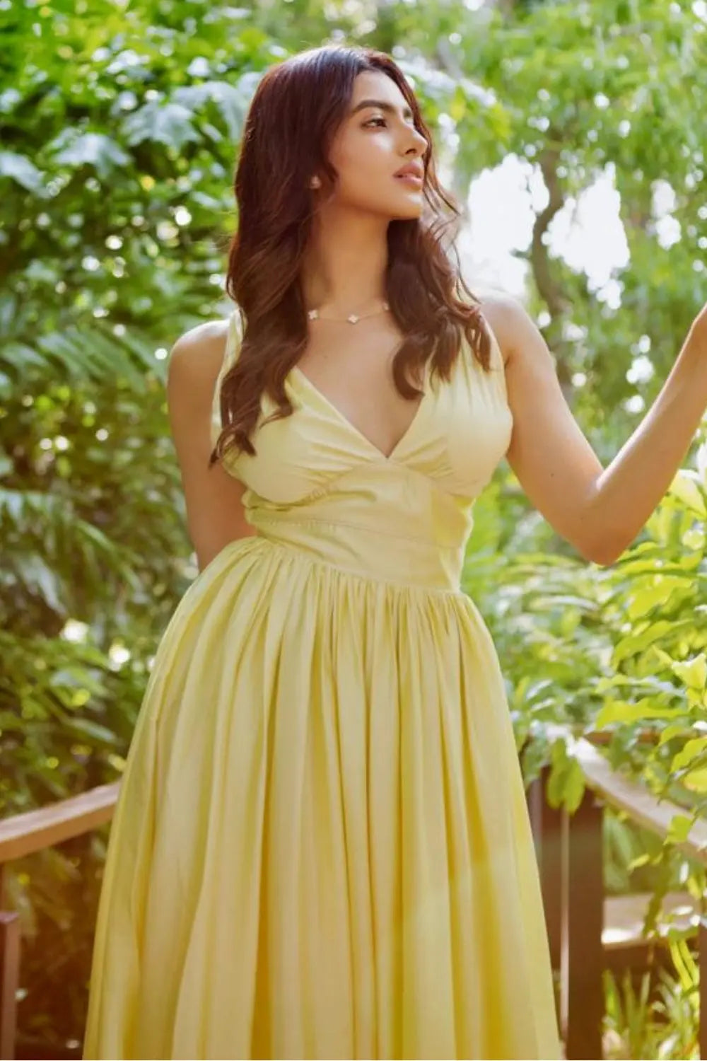 Kashika Kapoor In Our Golden Zest Ivory Rose