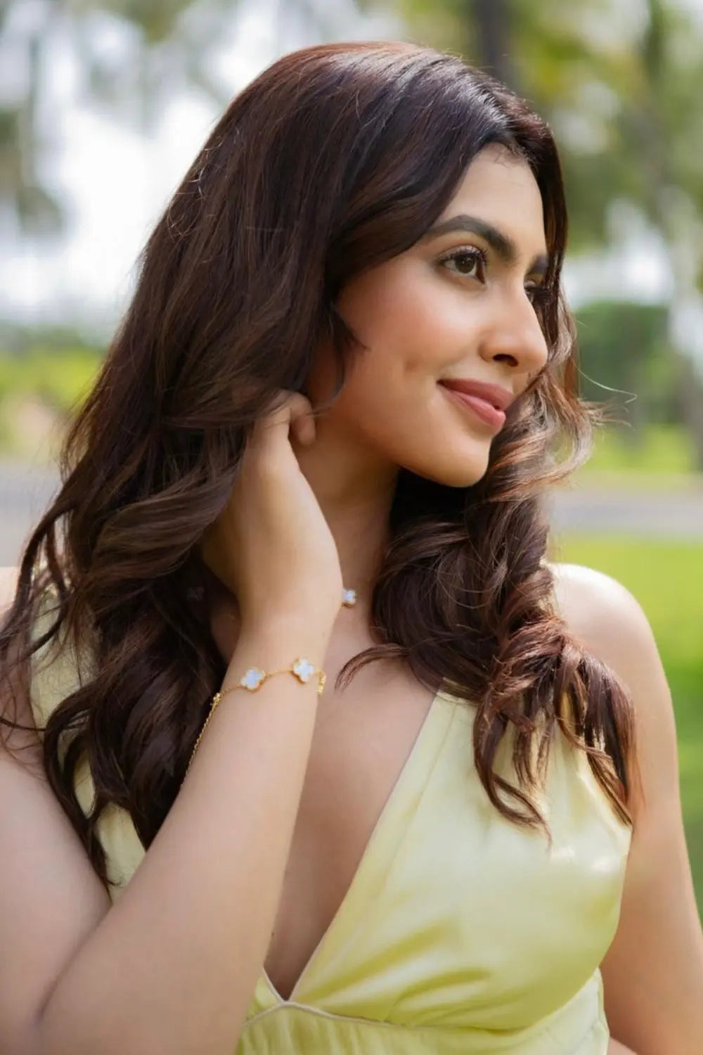 Kashika Kapoor In Our Golden Zest Ivory Rose