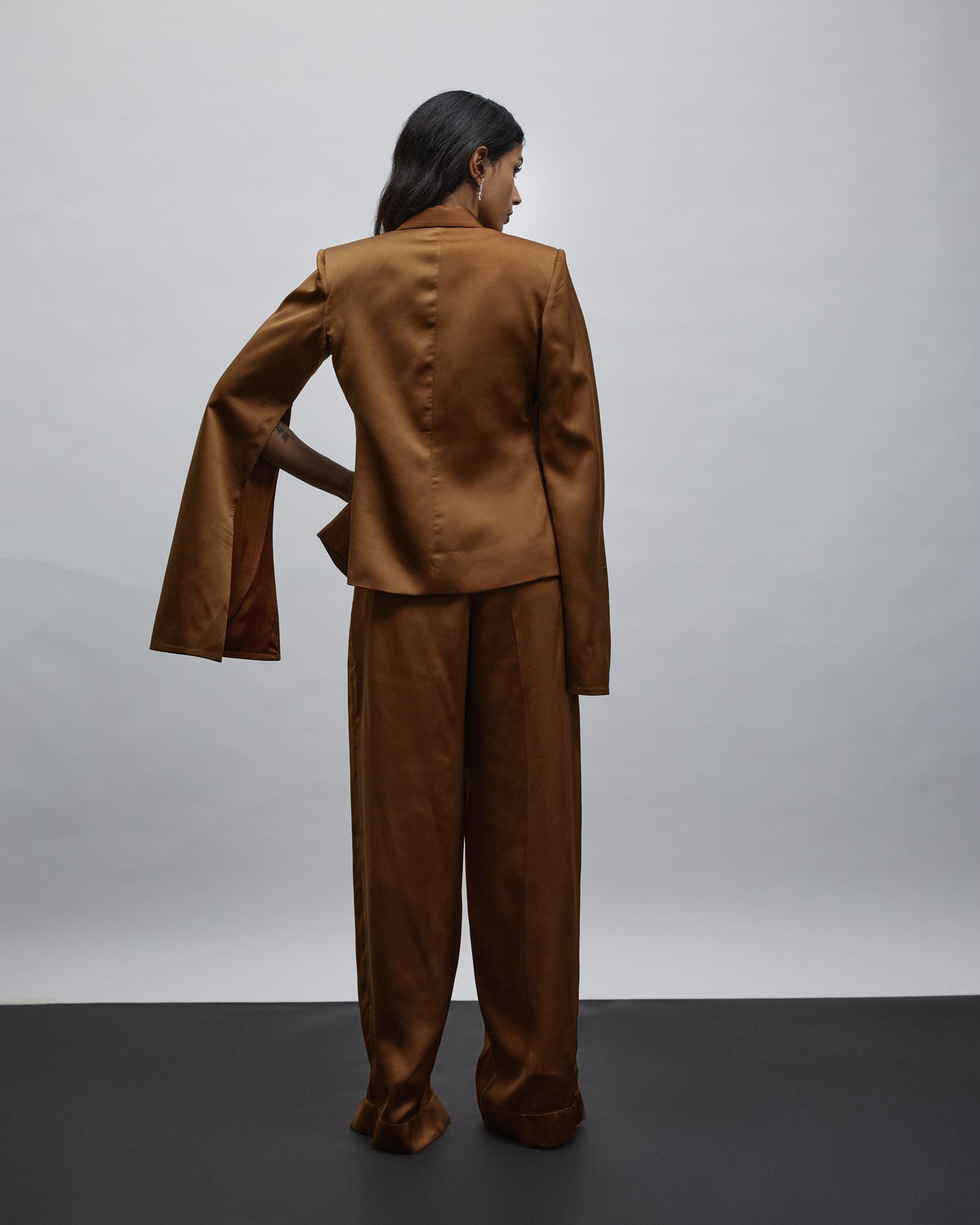 Sahiba Cape Blazer, Corset & Trouser Set — Material G(ir)l
